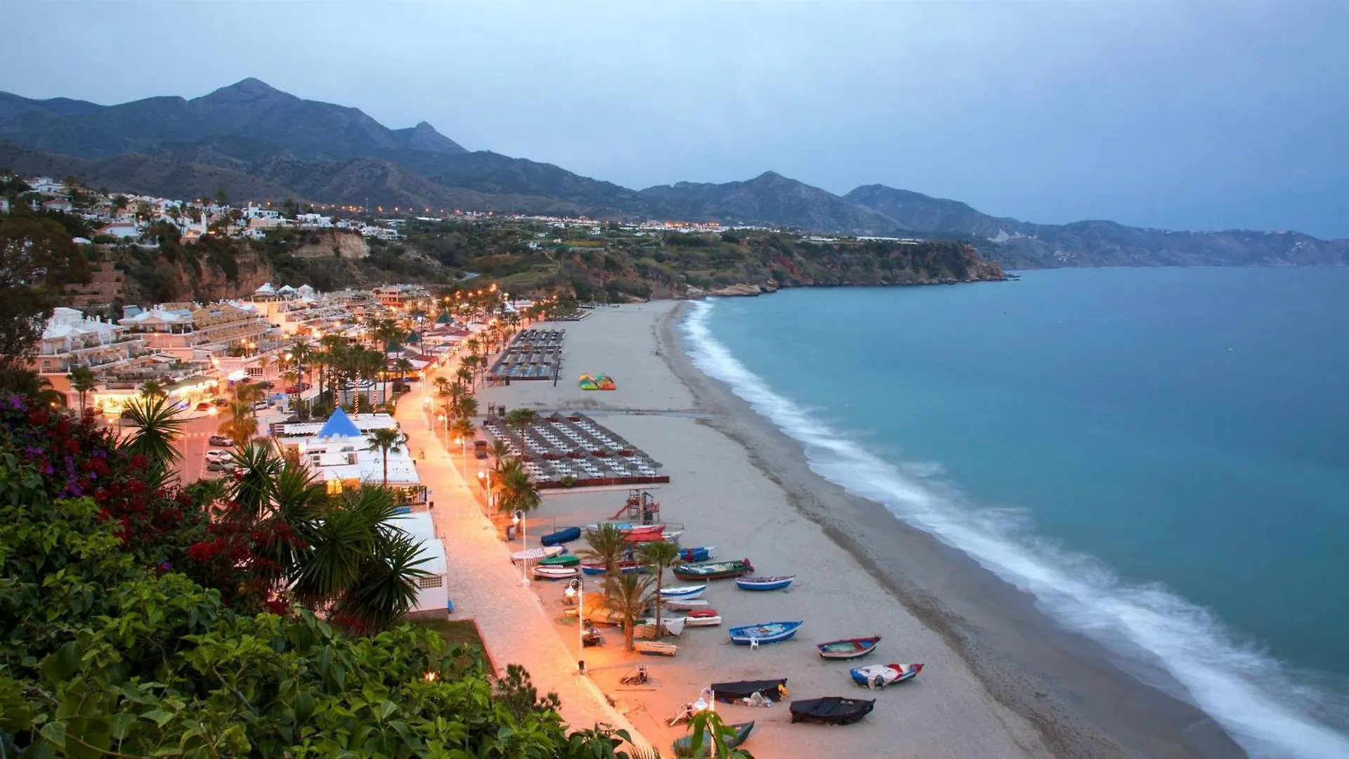 Buriana Beach Nerja 0*,